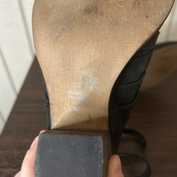 Free People Hybrid Strappy Heeled Booties, size 41. - Picture 9 of 9